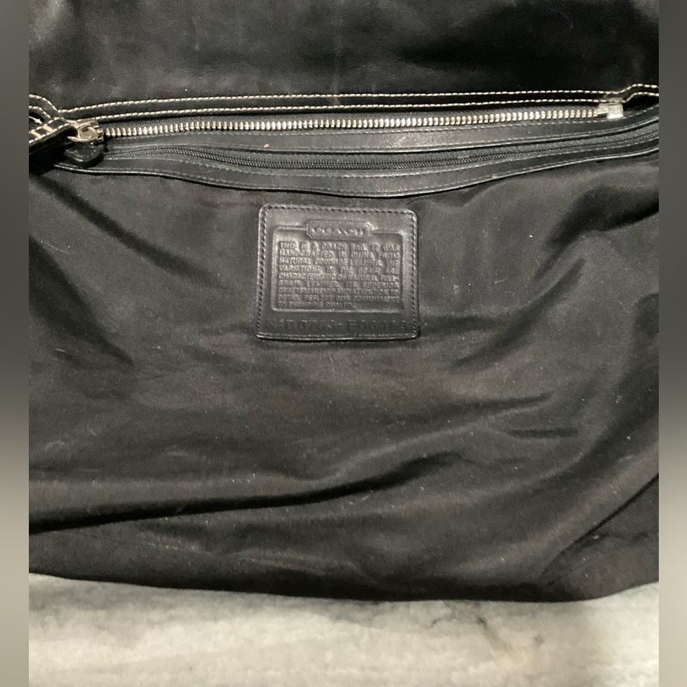 Coach Vintage Legacy Black Leather Tote - Picture 12 of 12